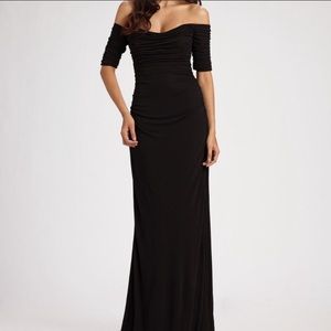 Badgley Mischka Black Belle Off Shoulder Gown 0